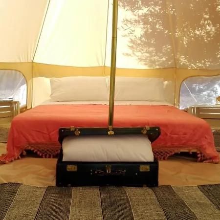 Роскошный шатер Nuvolive Glamping *