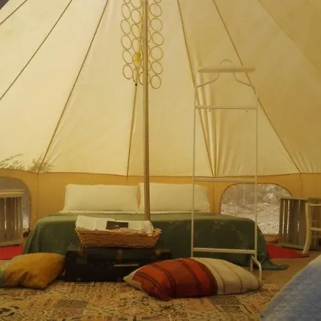 Роскошный шатер Nuvolive Glamping *
